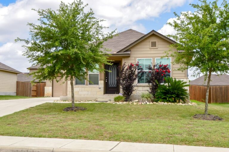top local real estate agents Austin